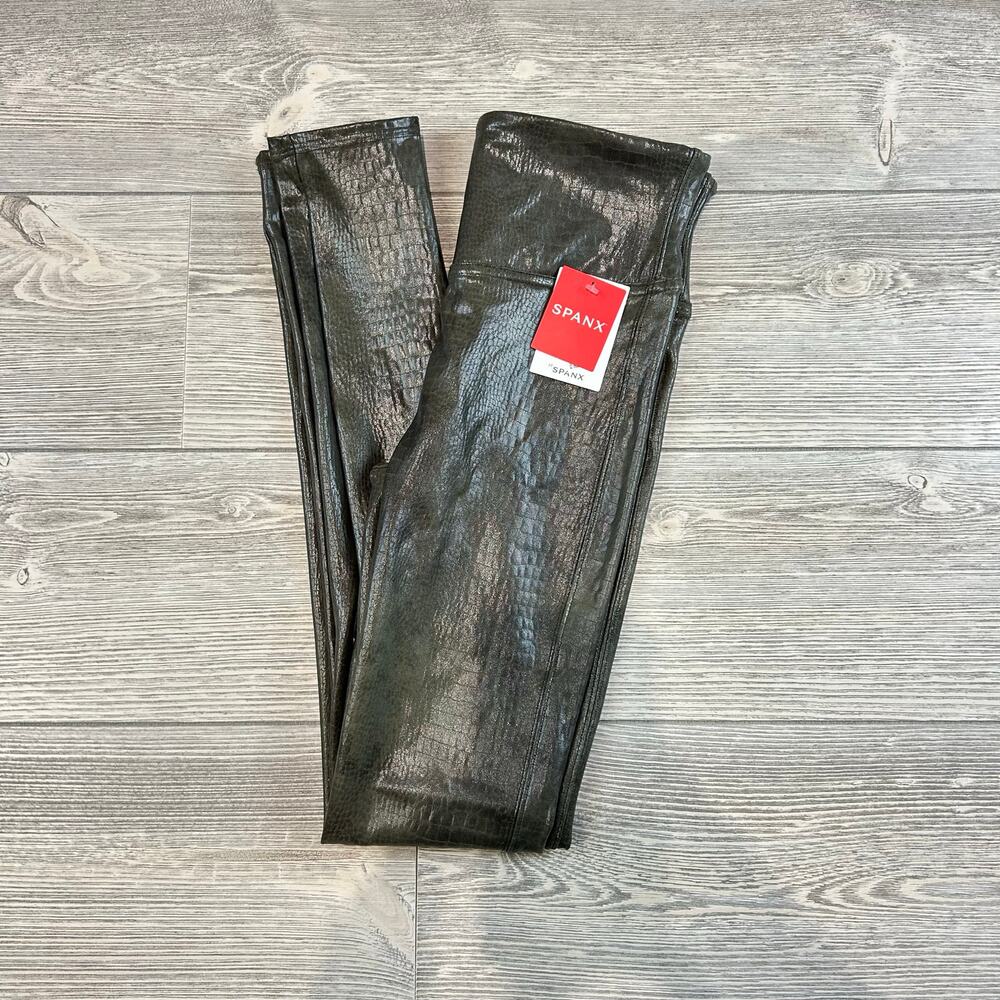 Spanx Croc Shine Faux Leather Leggings - Size Small